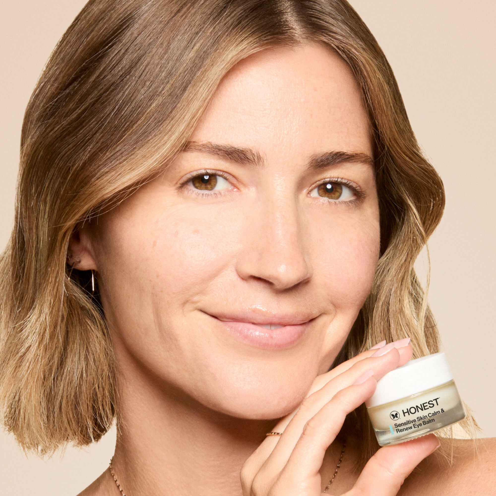 Sensitive Skin Calm + Renew Eye Balm - Image 5